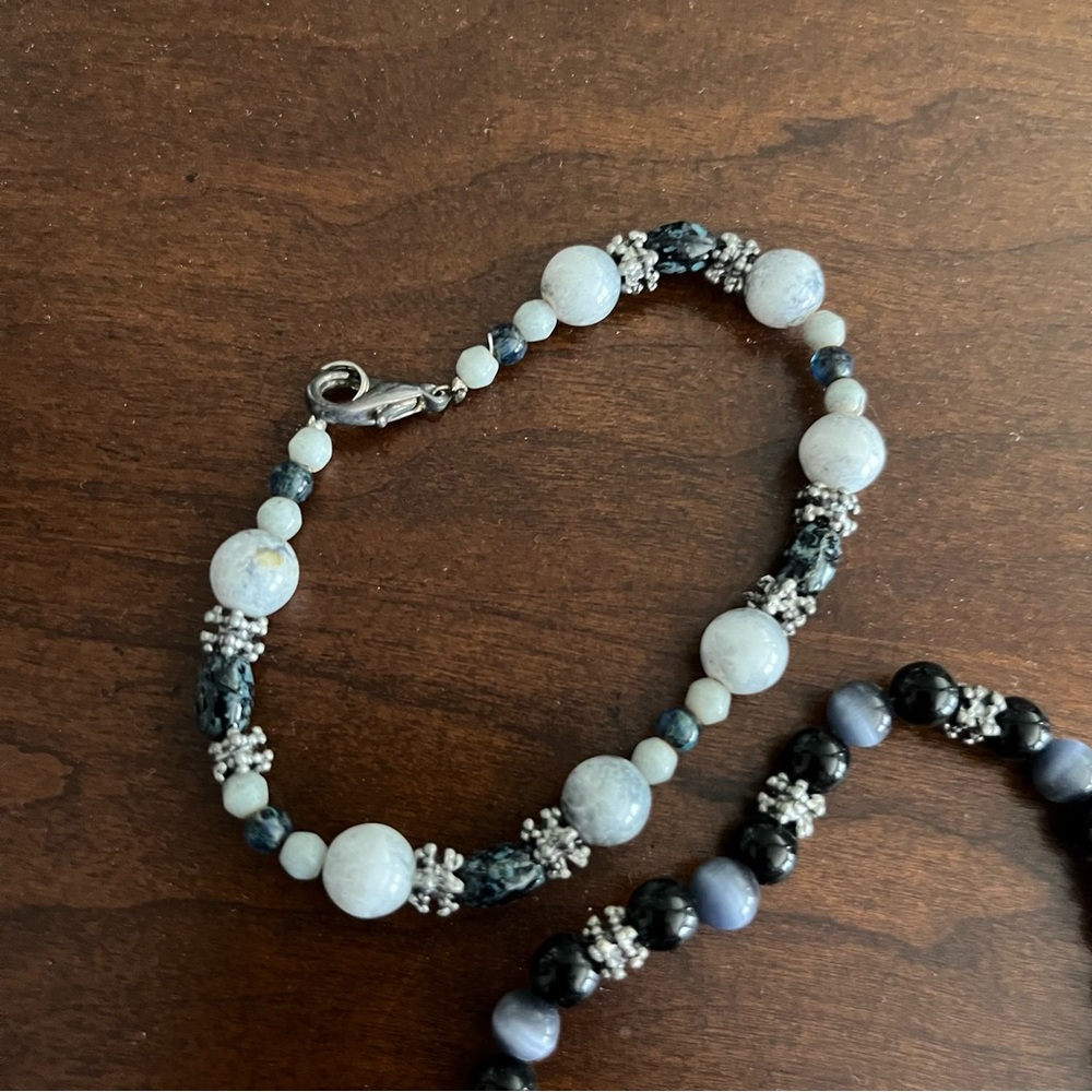 Bracelets - Picture 2 of 3
